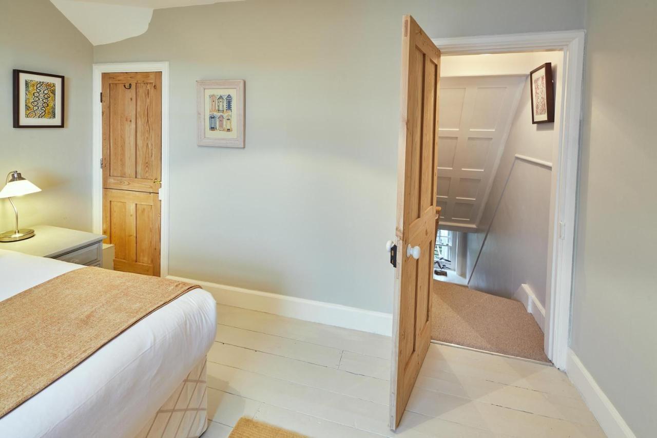 Host & Stay - 1 Coastguard Cottages Scarborough Extérieur photo